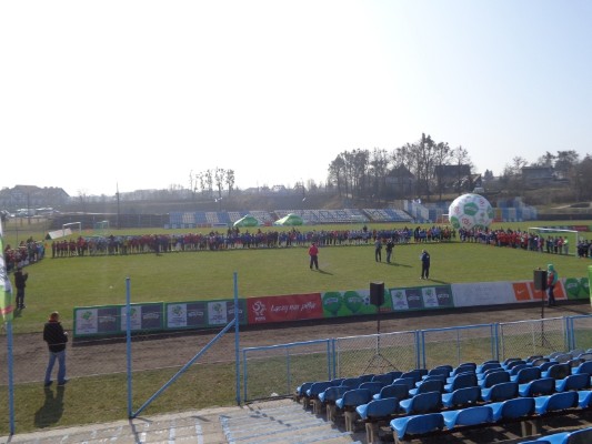 z-podworka-na-stadion-2015-03.jpg