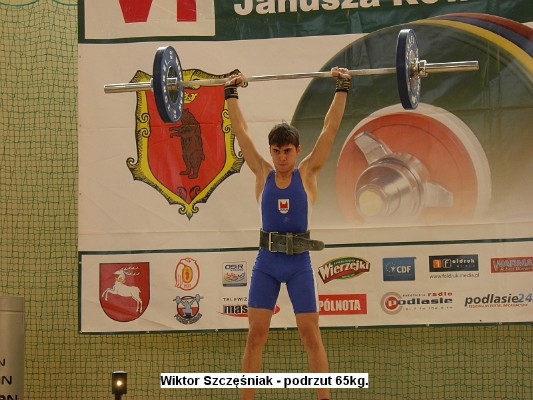 W_Szczesniak_podrzut_65kg.jpg